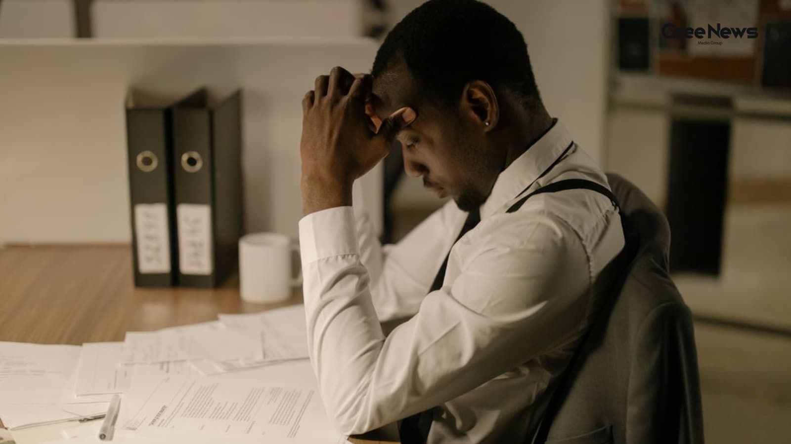 Money vs. Security: Navigating the Volatile Job Market