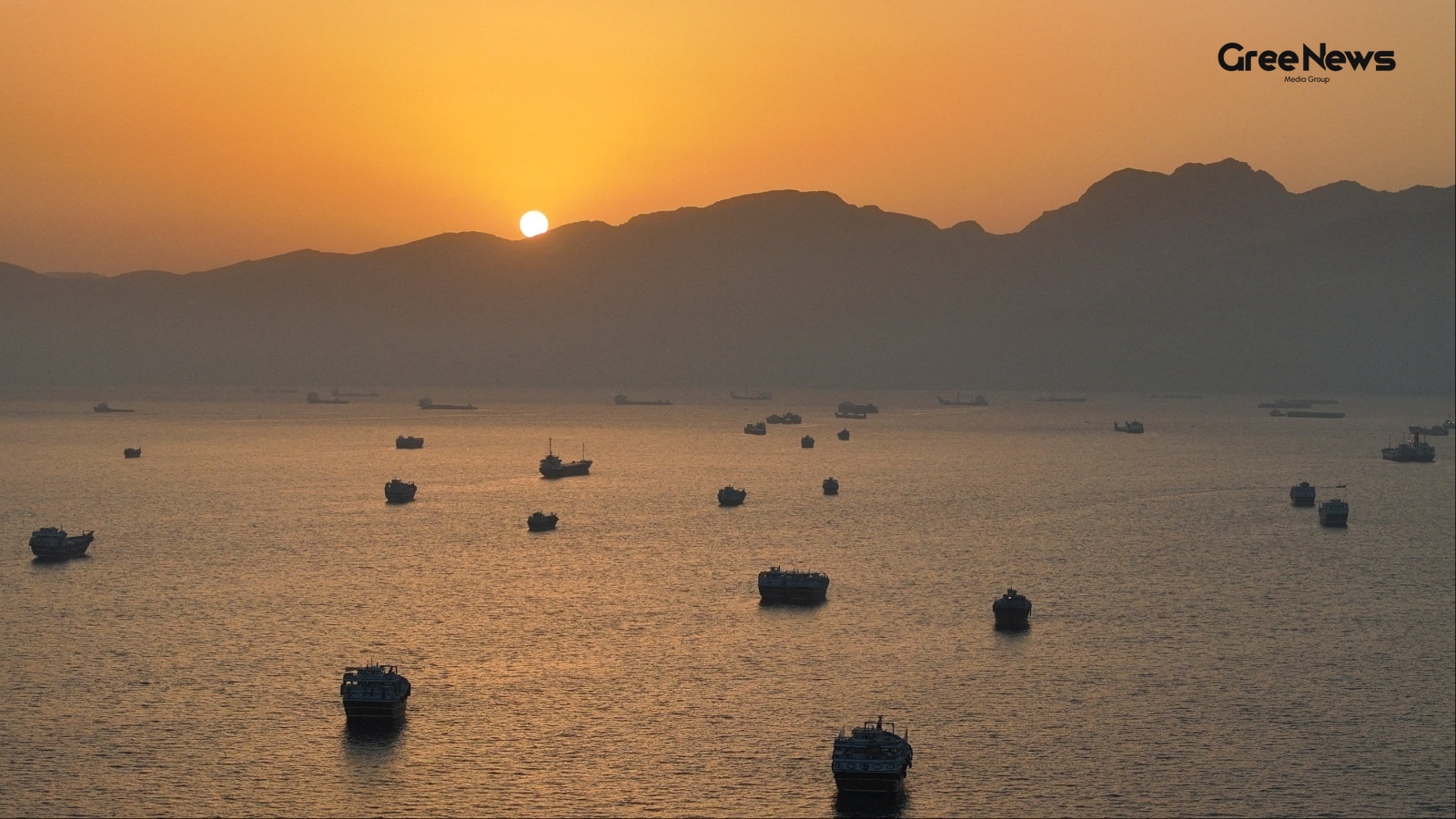 Commercial Shipping Through the Strait of Hormuz: Risks and Tactics