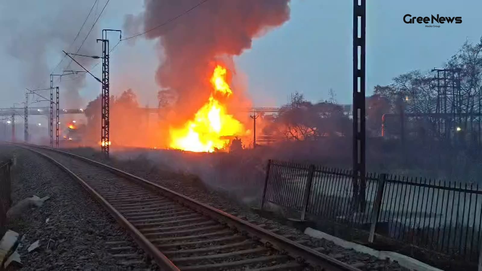 Fire Rips Through Naphtha Pipeline Near West Bengal Refinery