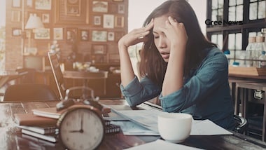The Impact of AI, Hybrid Work, and Connectivity on Employee Mental Health