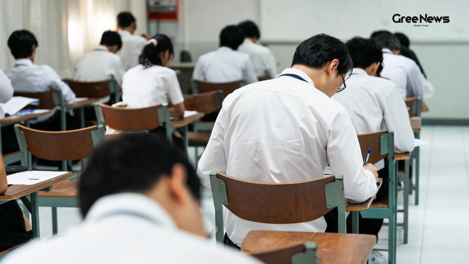 Comparing NEET and Gaokao: Security, Structure, and Consequences