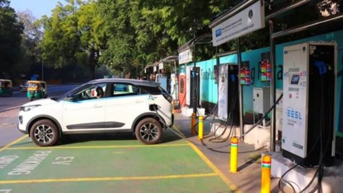 Delhi’s Draft EV Push Sends Ather, JBM, Olectra Shares Up – My Take on the Road Ahead