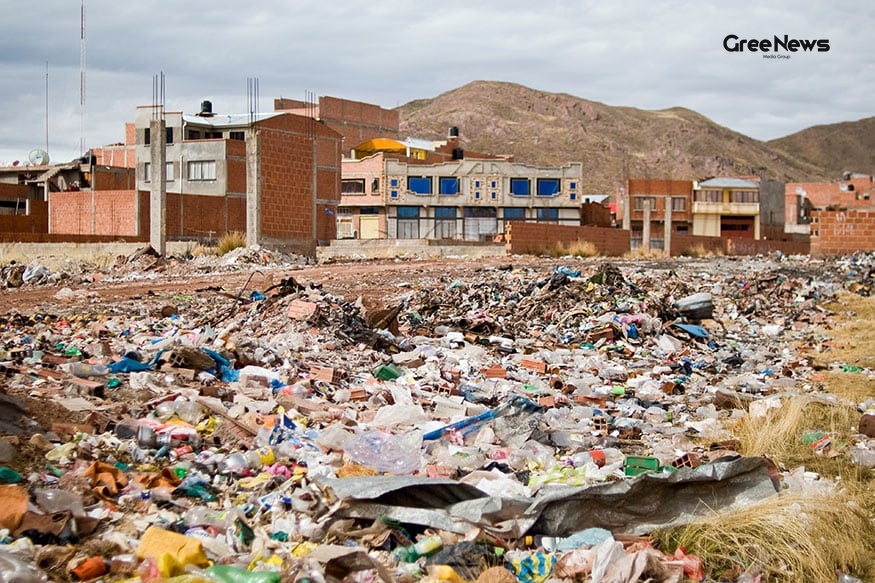 Lake Titicaca’s Pollution Crisis: Urban Sprawl Threatens the World’s Highest Navigable Lake