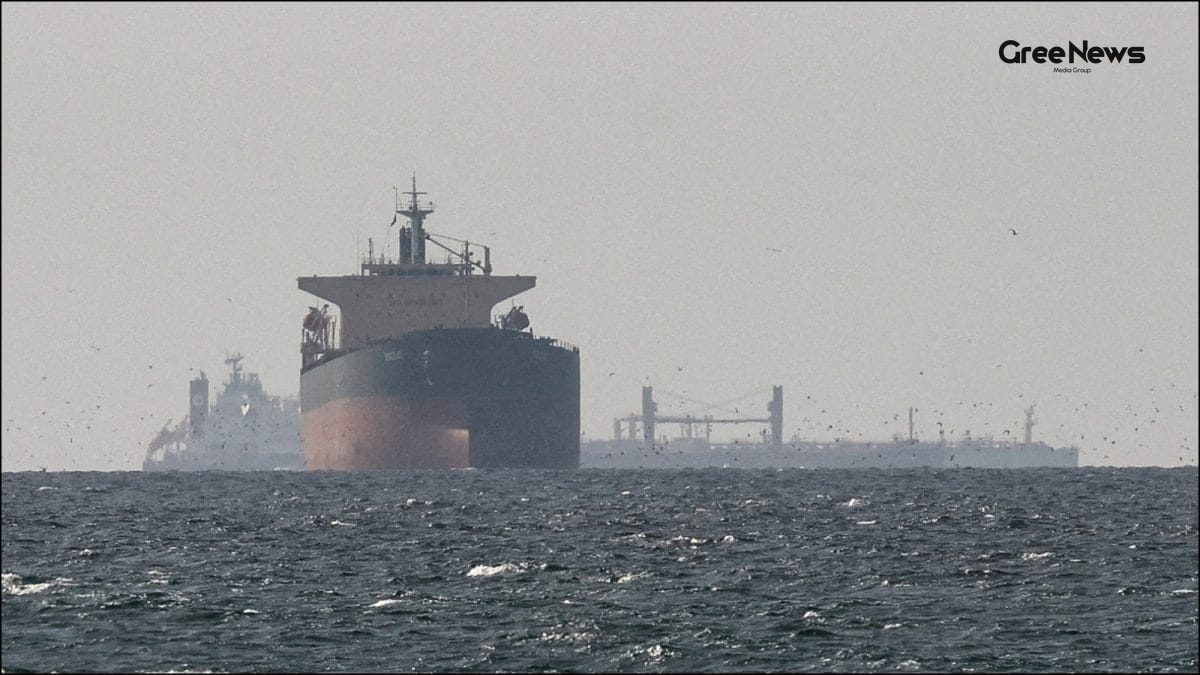 Breaking News: Ships Slip Through US Hormuz Blockade What It Means for India