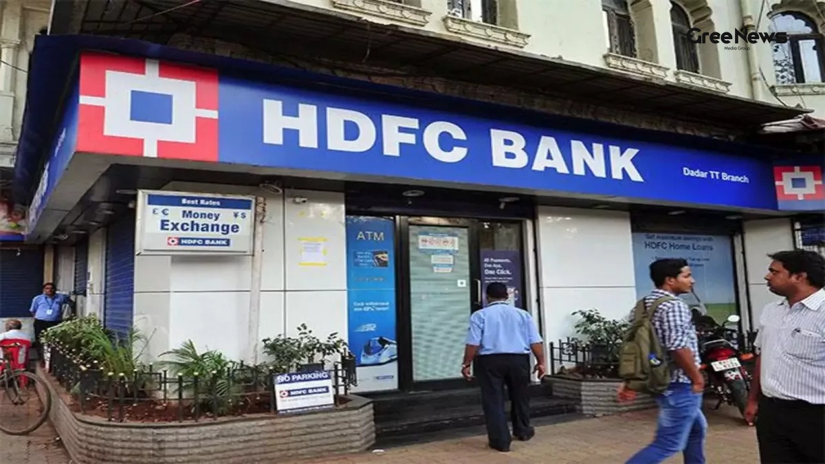 HDFC Bank Q4 FY26 Profit Jumps 10.9%  What It Means for Your Savings and Dividend