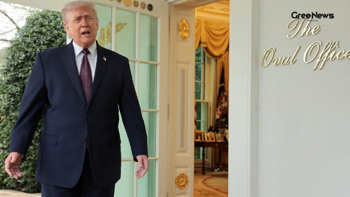 Trump’s AI ‘Jesus’ Snap Sparks Fallout – He Says He Was Just Posing as a Doctor