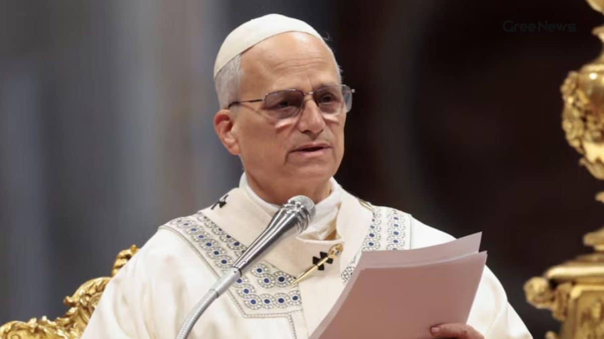 Iran Backs Pope Leo XIV’s Bold Stance as Trump Slams the Pontiff – A Closer Look