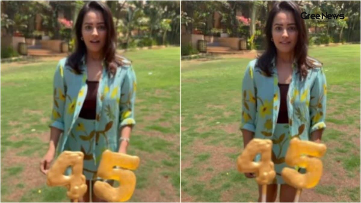 Anita Hassanandani celebrating her 45th birthday with a cake