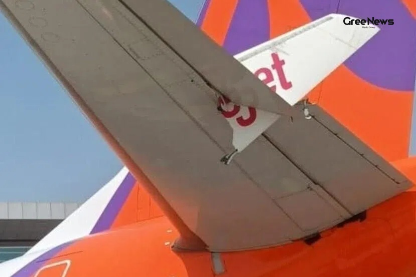 Two Planes Collide on Delhi Runway  Passengers Safe, Flights Grounded