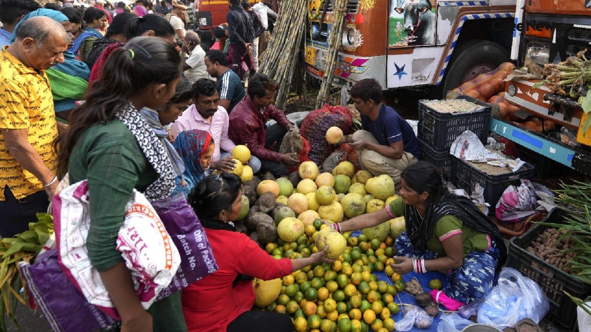 Why the IMF Sticks to a 6.5% Growth Forecast for India Despite West Asia Tensions  3 Main Reasons Explained