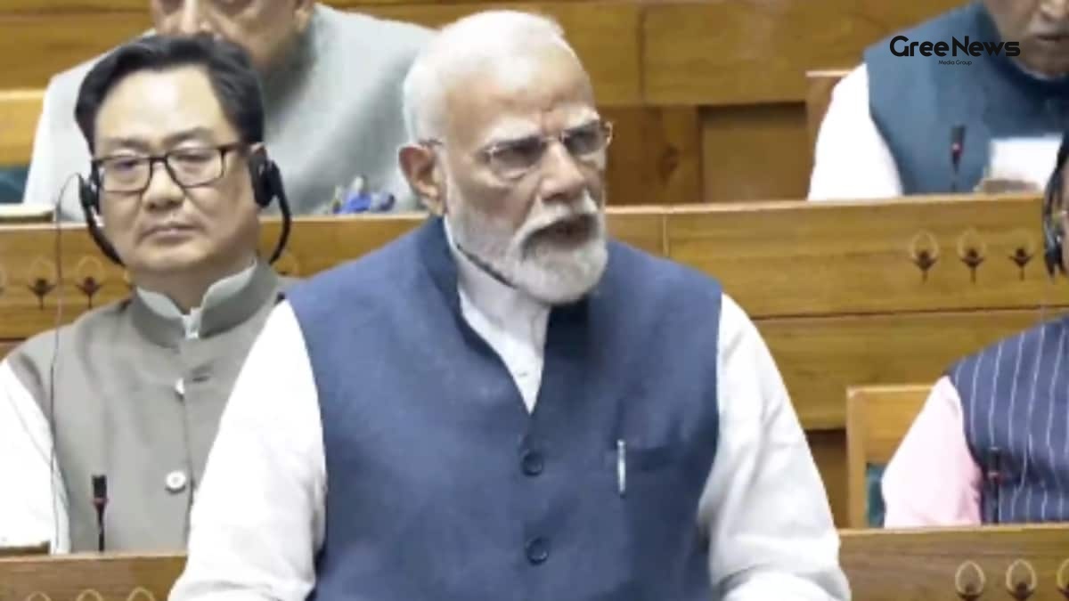 Modi’s Sharp Remark on Kalyan Banerjee Sparks Talk Over Women’s Reservation Bill