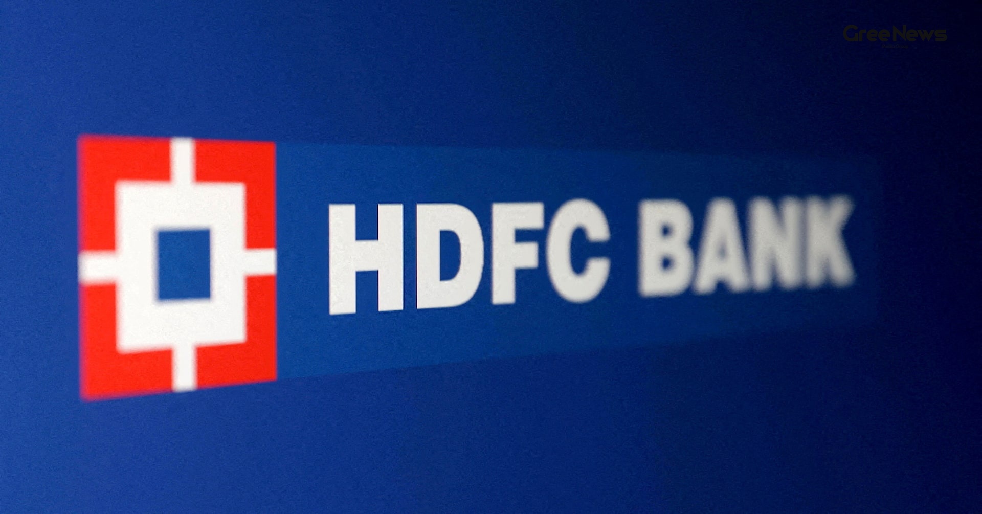 HDFC Bank Ltd Surpasses Profit Forecasts Amid Robust Consumer Lending  What It Means for Indian Banking