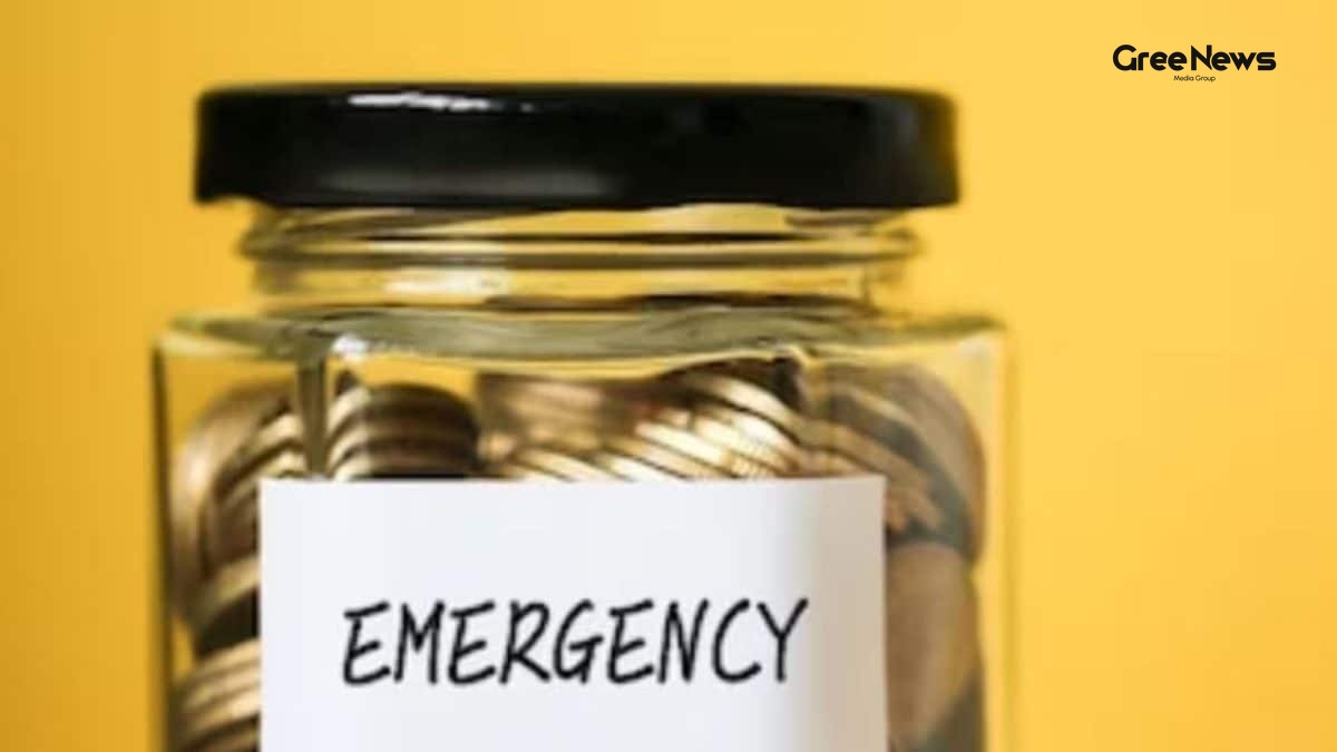 Where I Stash My Emergency Money: FD vs MF  A Real‑Life, Tax‑Smart Guide