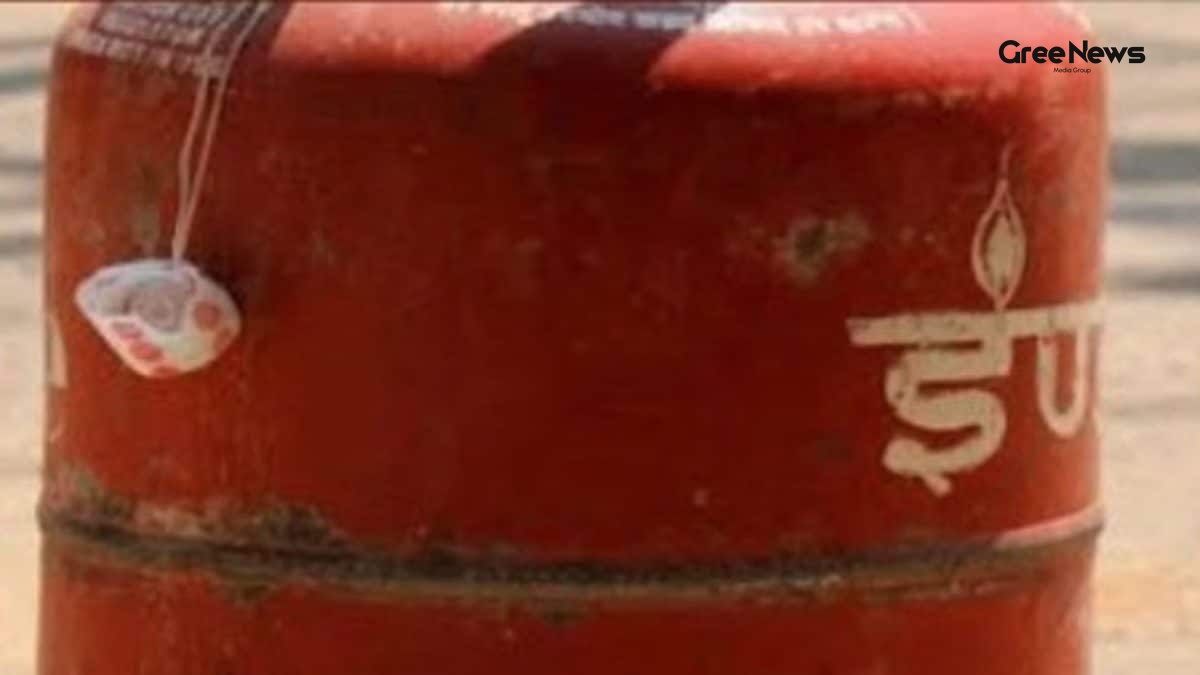 Why Indian LPG Cylinders Are Always Red  The Real Reason Behind the Colour