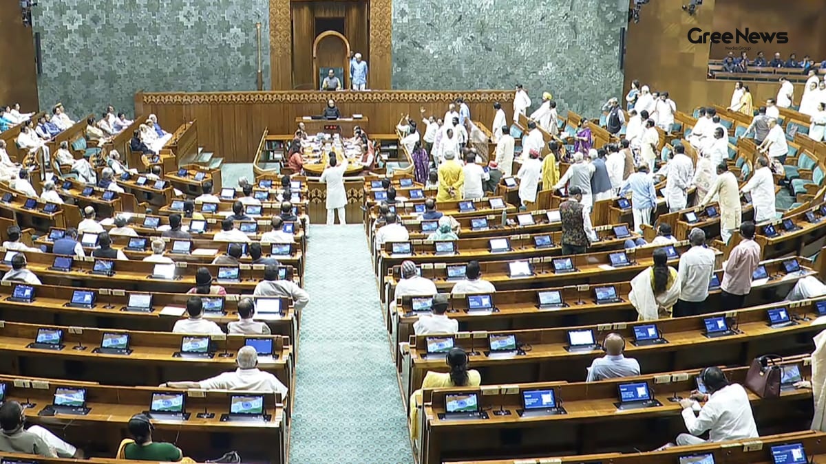 Modi’s ‘Friend’ Dig at Akhilesh Yadav: Inside the 850‑Seat Lok Sabha Showdown