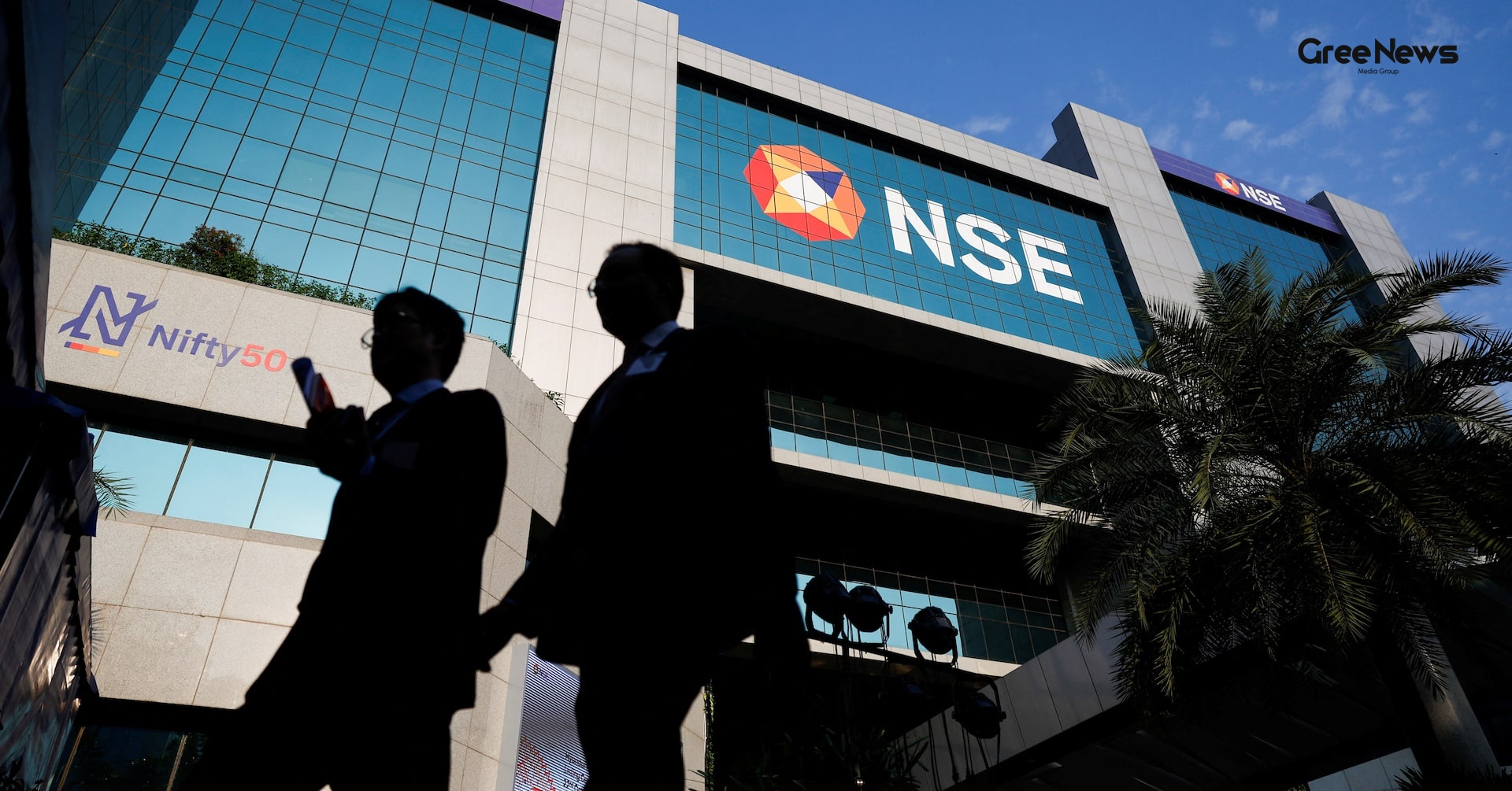 Indian Shares Poised for a Dip as Iran Talks Loom, with HCLTech Drawing Investor Focus