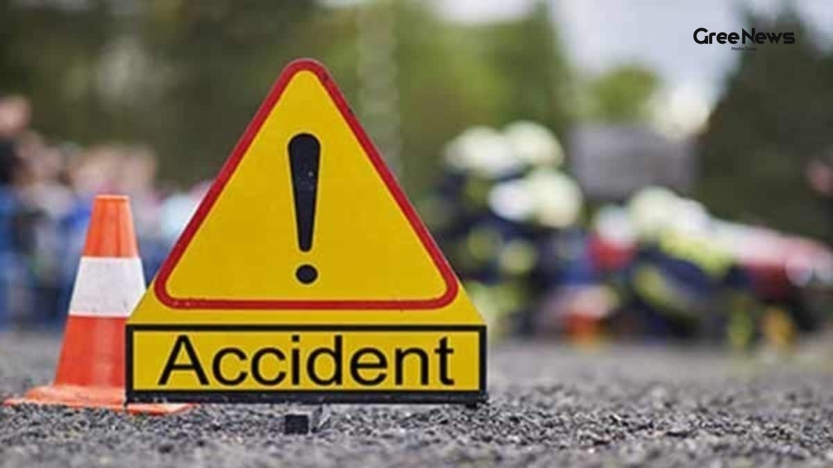 Tragic Van Crash in Valparai Hills Claims Nine Lives  PM Modi and Kerala Chief Minister Pinarayi Vijayan Offer Condolences